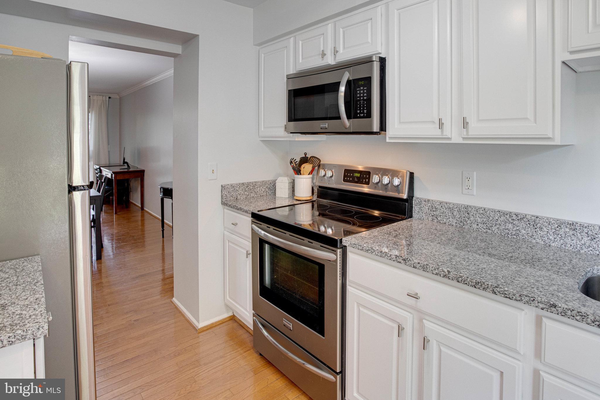 5990 Powell's Landing Road Burke, VA 22015 - Photo 13 of 58 Gallery Image 13