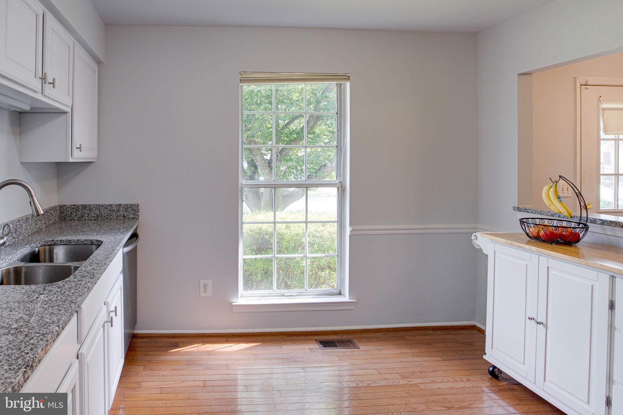 5990 Powell's Landing Road Burke, VA 22015 - Photo 14 of 58 Gallery Image 14