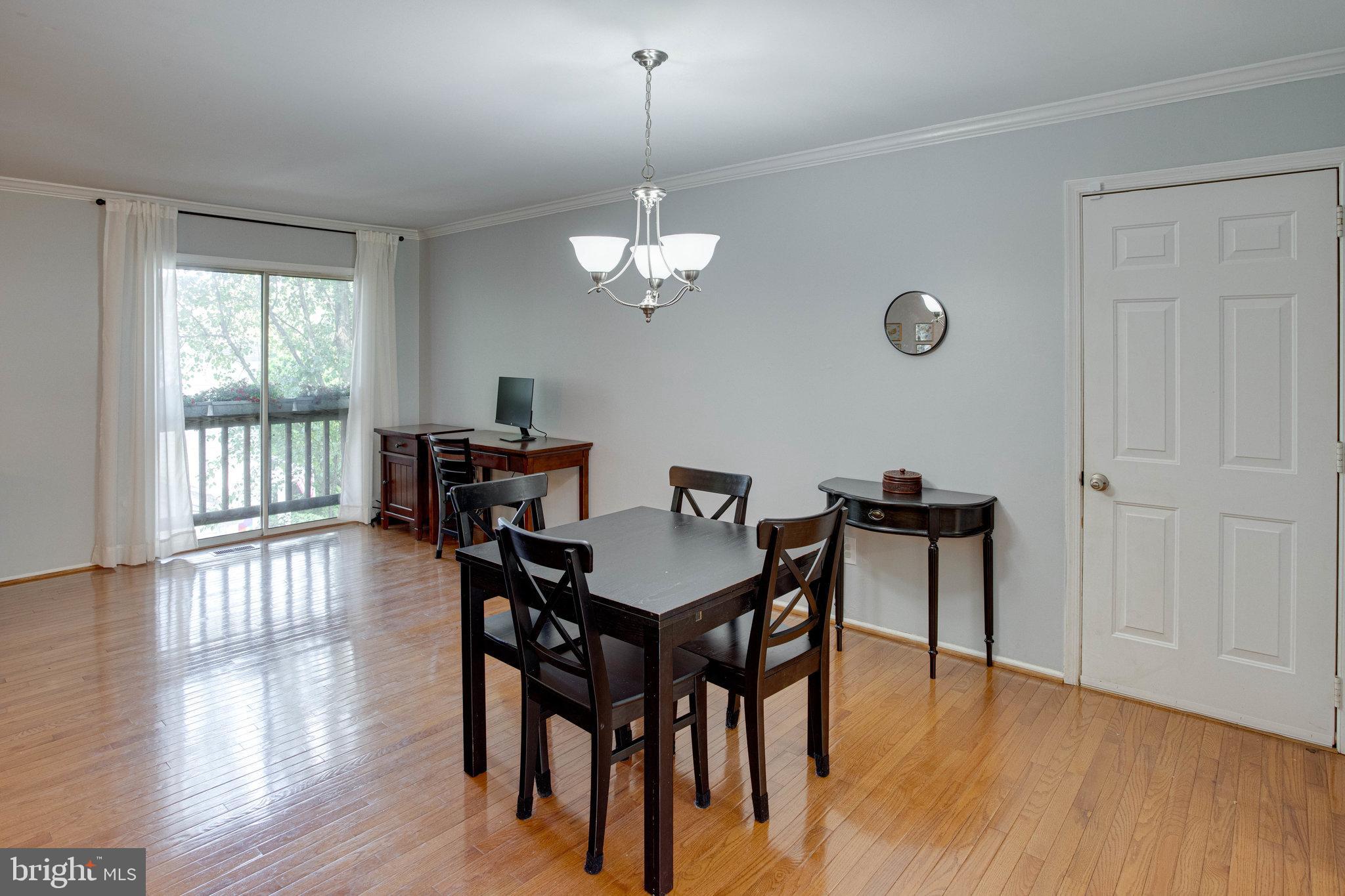 5990 Powell's Landing Road Burke, VA 22015 - Photo 18 of 58 Gallery Image 18