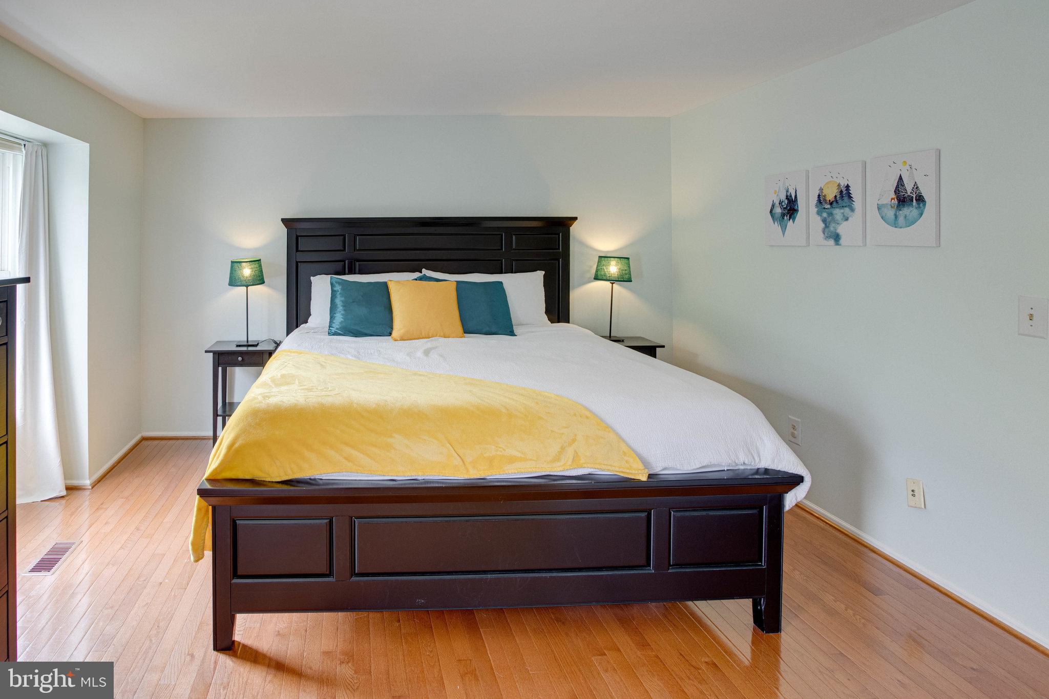 5990 Powell's Landing Road Burke, VA 22015 - Photo 34 of 58 Gallery Image 34