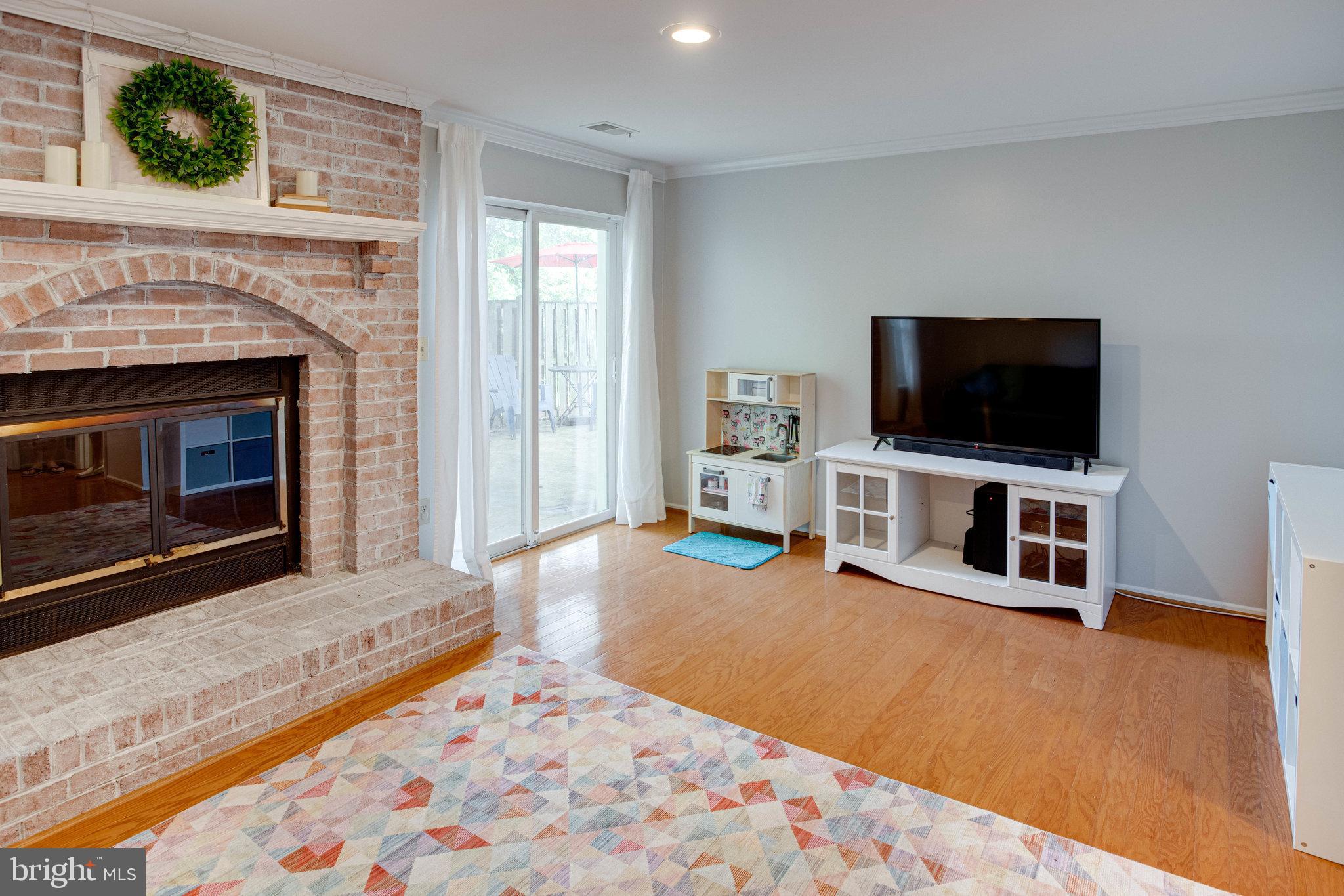 5990 Powell's Landing Road Burke, VA 22015 - Photo 46 of 58 Gallery Image 46