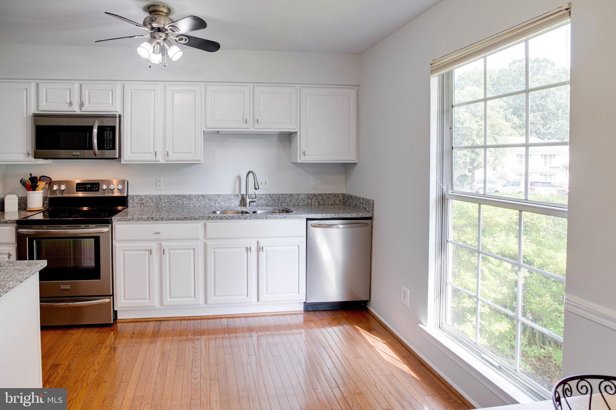 5990 Powell's Landing Road Burke, VA 22015 - Photo 7 of 58 Gallery Image 7