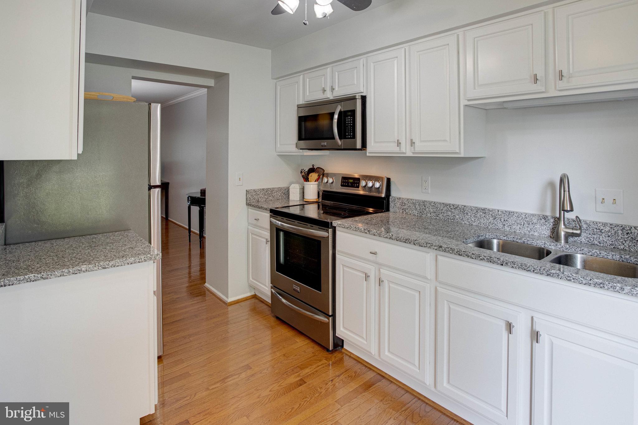 5990 Powell's Landing Road Burke, VA 22015 - Photo 10 of 58 Gallery Image 10