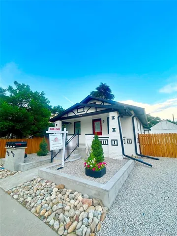 $1,895 | 4920 Lincoln Street, Denver, CO 80216