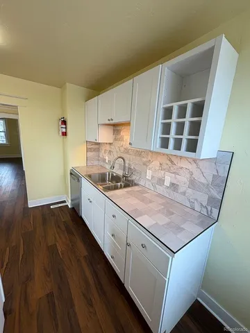 $1,895 | 4920 Lincoln Street, Denver, CO 80216