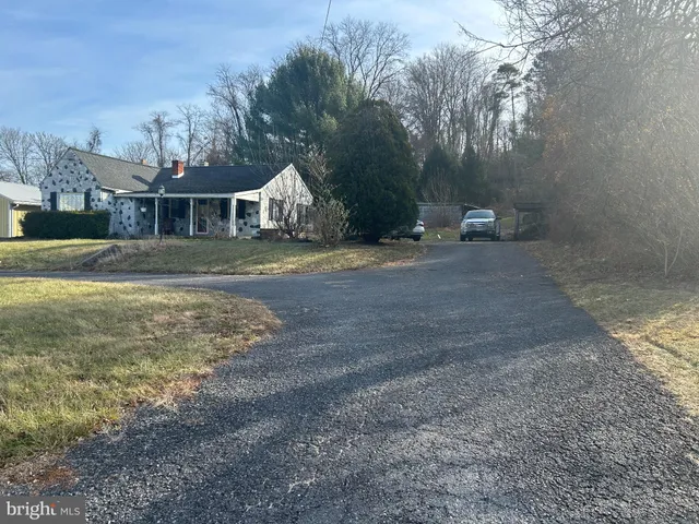 $205,000 | 8102 Us Highway, McVeytown, PA 17051