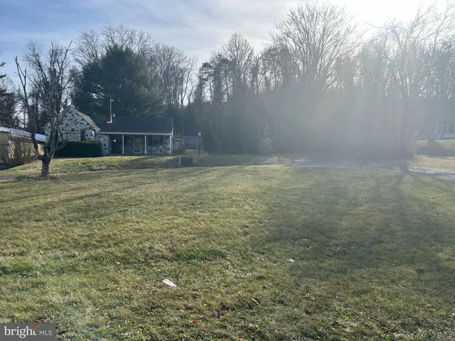 $205,000 | 8102 Us Highway, McVeytown, PA 17051