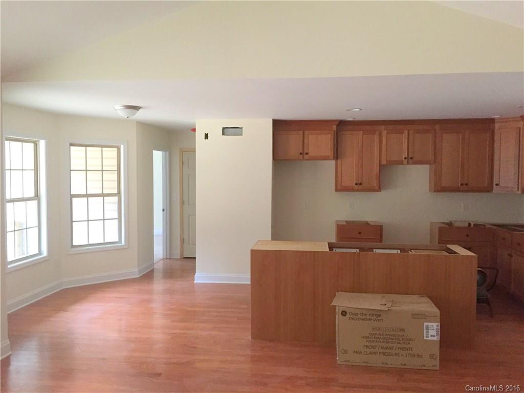 1390 Lincoln Road York, SC 29745 - Photo 5 of 14 Gallery Image 5