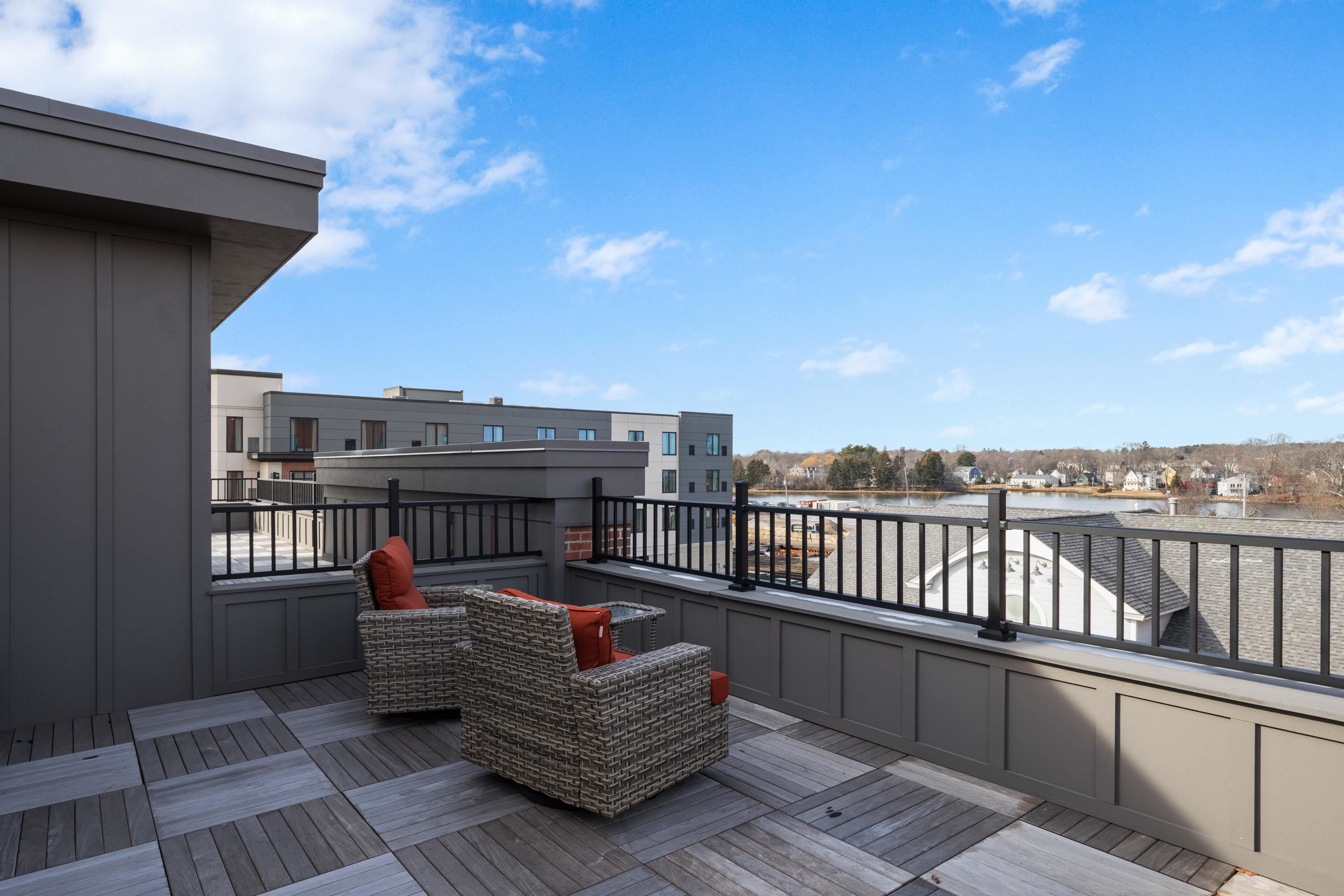 238 Deer Street, Unit 305 Portsmouth, NH 03801 - Photo 11 of 12