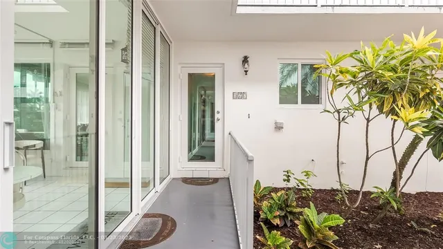 $565,000 | 180 Isle Of Venice Drive, Unit 127, Fort Lauderdale, FL 33301