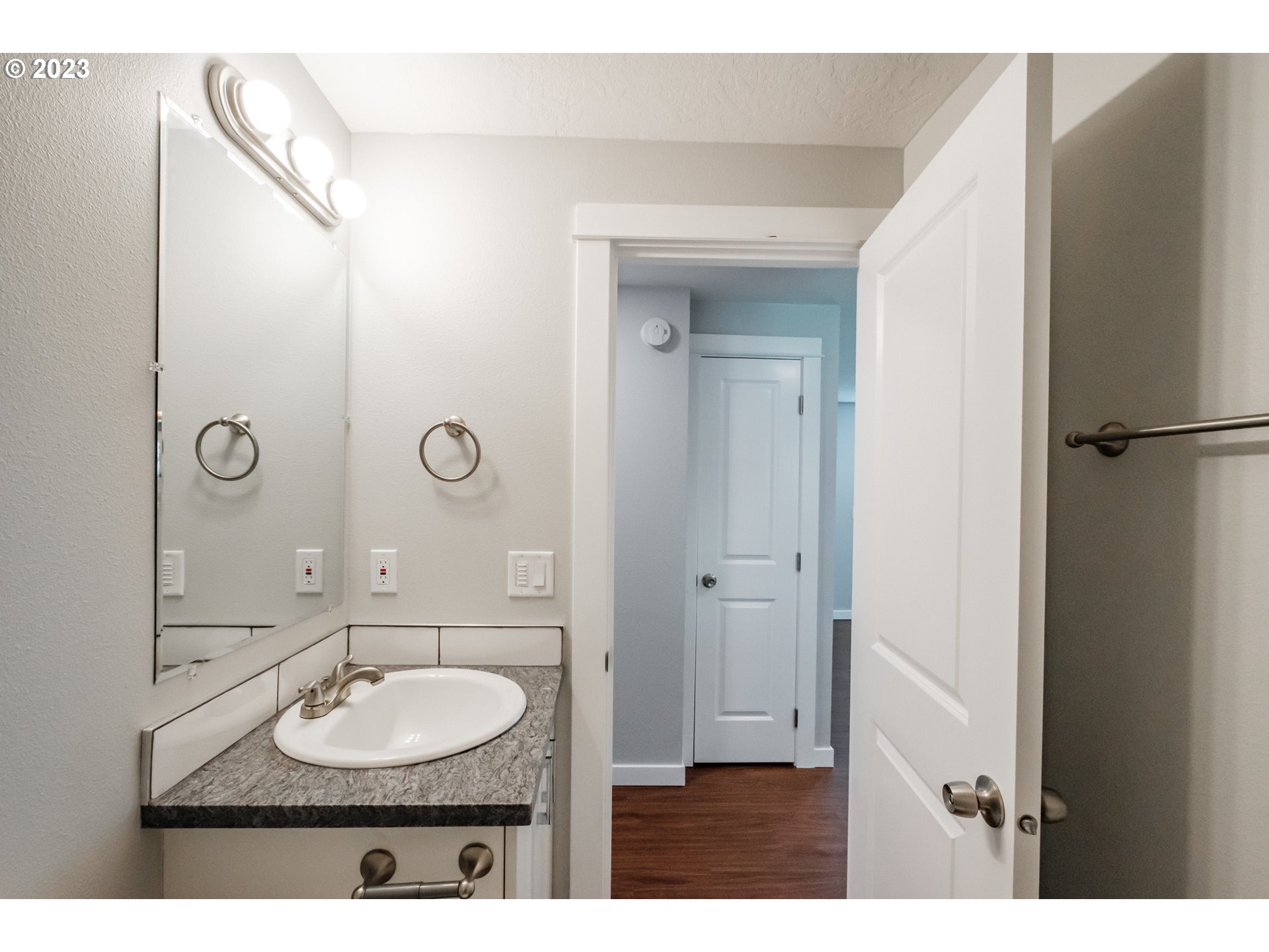 36362 Leslie Road Scio, OR 97374 - Photo 11 of 41 Gallery Image 11