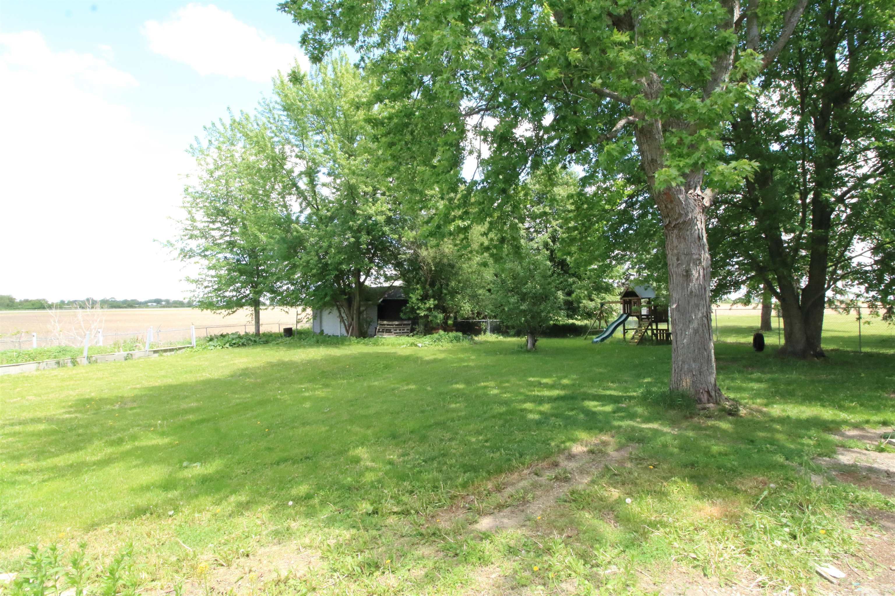 33970 Rebecca Road Kingston, IL 60145 - Photo 4 of 26