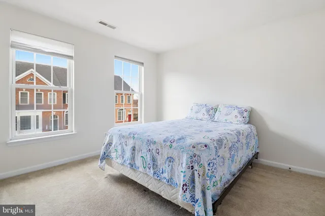 $3,300 | 21770 Ladyslipper Square, Ashburn, VA 20147