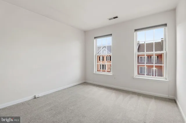 $3,300 | 21770 Ladyslipper Square, Ashburn, VA 20147