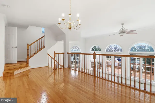 $3,300 | 21770 Ladyslipper Square, Ashburn, VA 20147