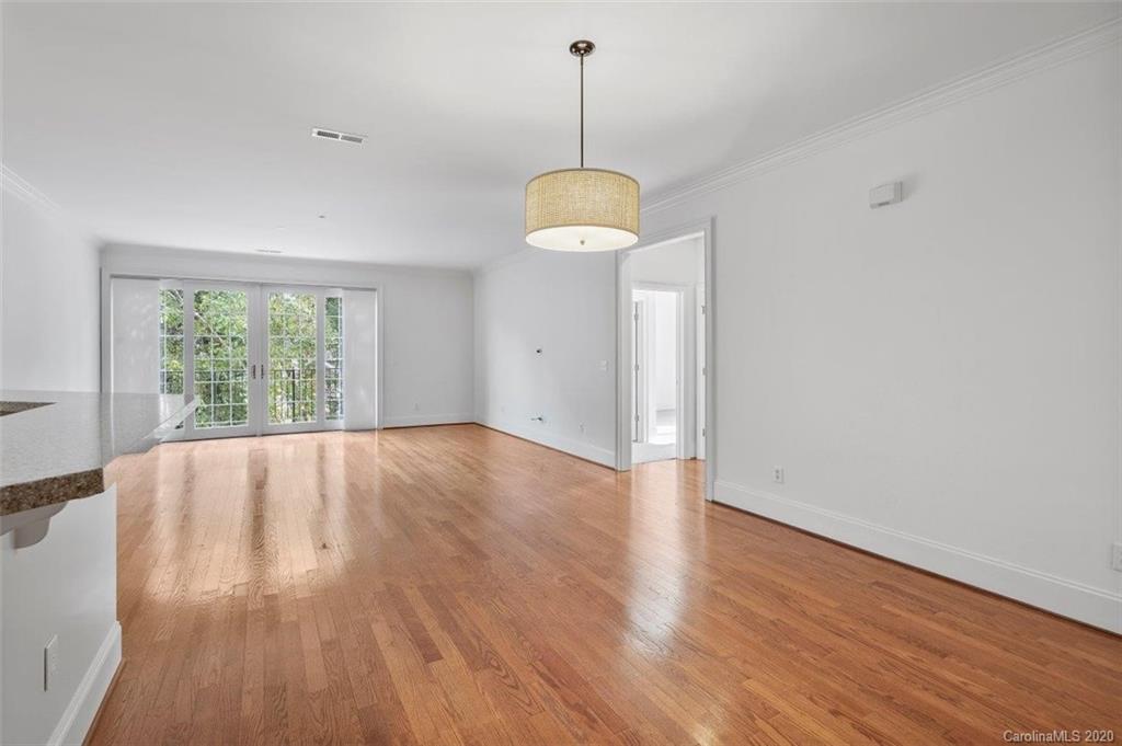 966 Queens Road Charlotte, NC 28207 - Photo 14 of 28 Gallery Image 14