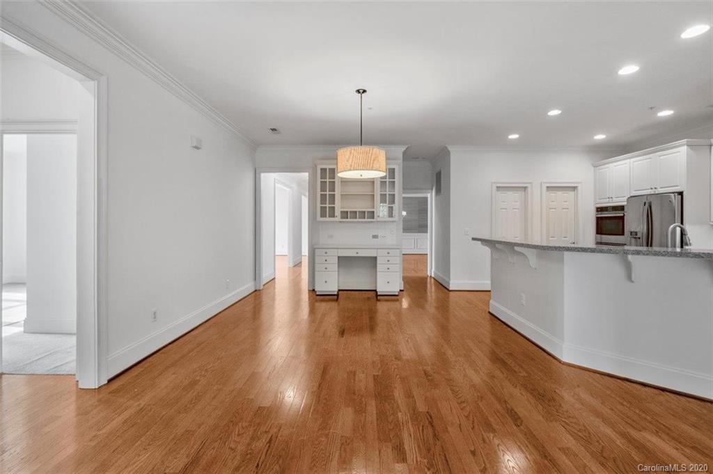 966 Queens Road Charlotte, NC 28207 - Photo 17 of 28 Gallery Image 17