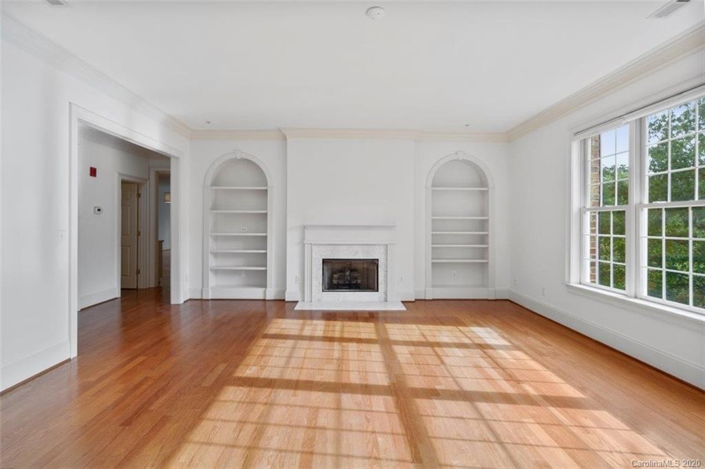 966 Queens Road Charlotte, NC 28207 - Photo 8 of 28 Gallery Image 8