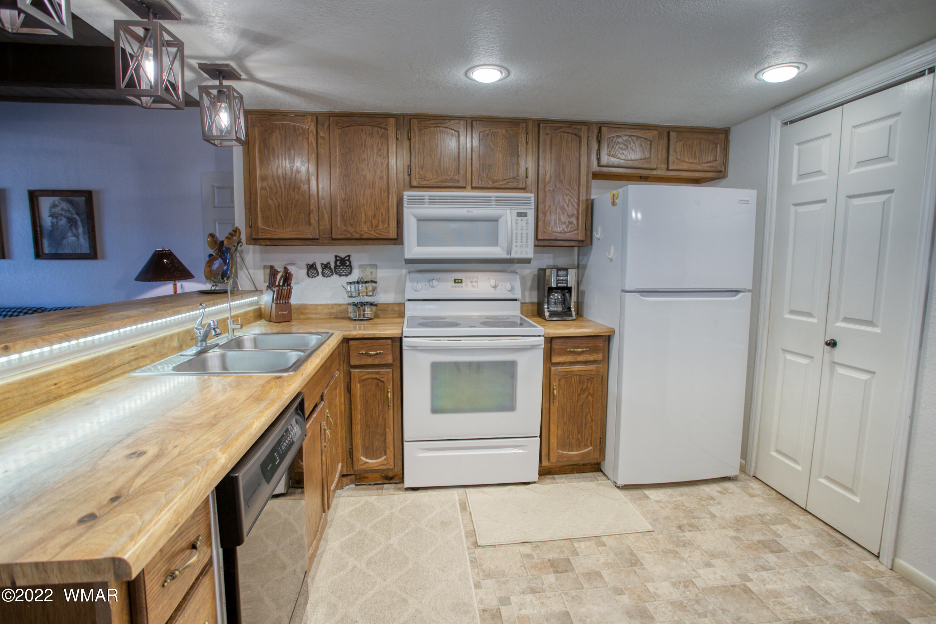 2844 Sports Village Loop Pinetop, AZ 85935 - Photo 3 of 35