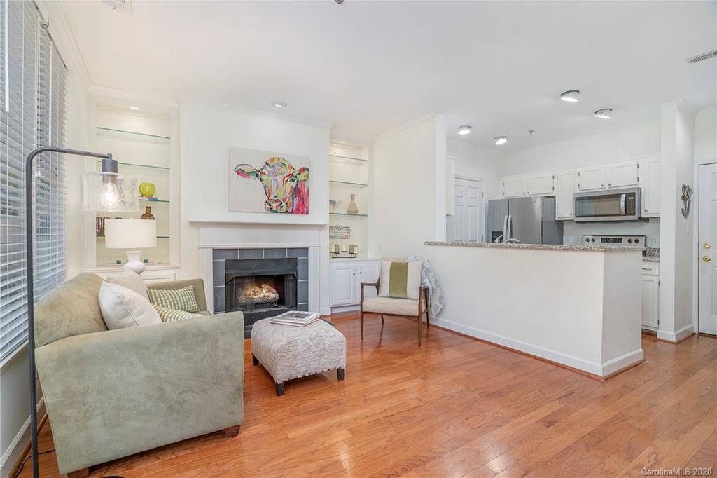 416 Queens Road, Unit 4 Charlotte, NC 28207 - Photo 2 of 26 Gallery Image 2