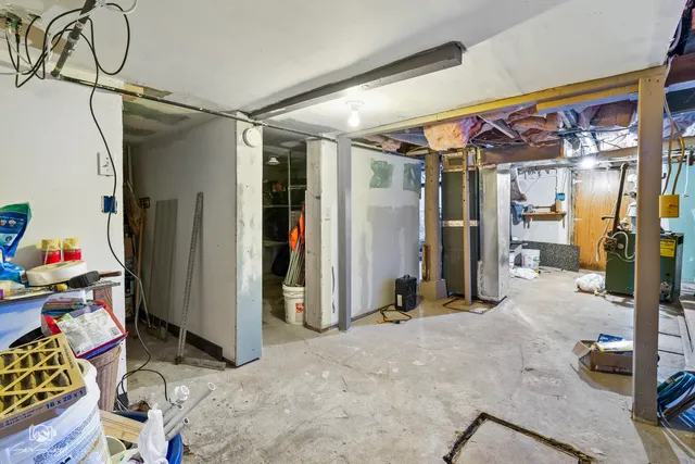 $1,000,000 | 22451 South 80th Avenue, Frankfort, IL 60423