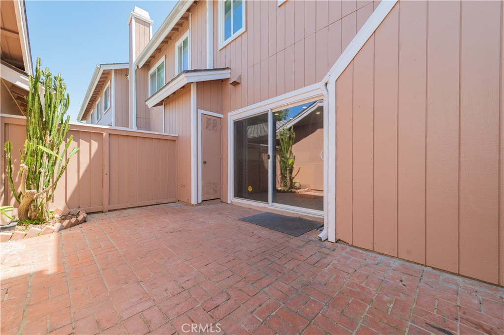 498 Monroe, Unit 15 Irvine, CA 92620 - Photo 17 of 26 a view of an entrance to house