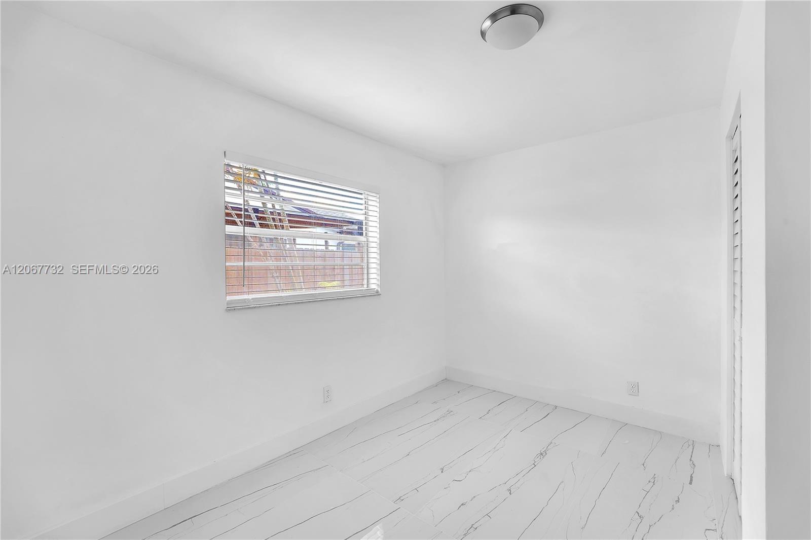 9242 Southwest 18th Road Boca Raton, FL 33428 - Photo 18 of 26 Gallery Image 18