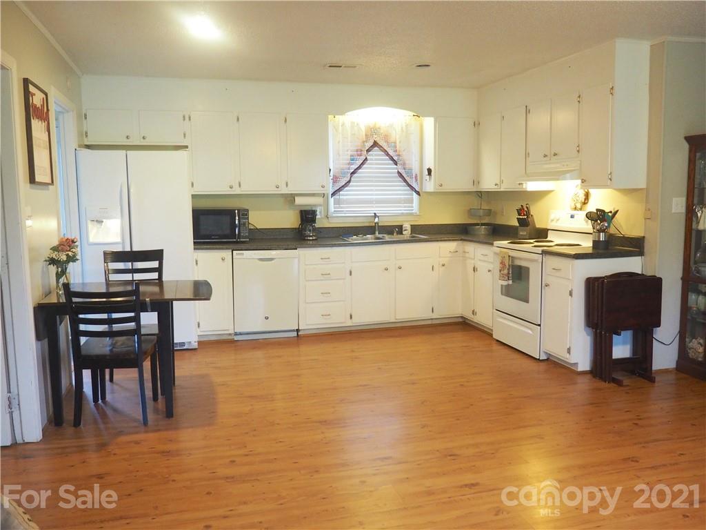 436 Range Road Kings Mountain, NC 28086 - Photo 5 of 24 Gallery Image 5