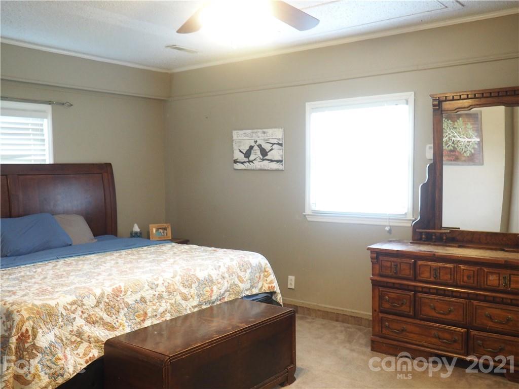 436 Range Road Kings Mountain, NC 28086 - Photo 9 of 24 Gallery Image 9