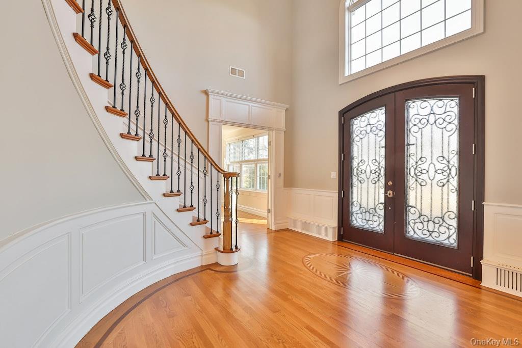 34 Renfrew Road New City, NY 10956 - Photo 3 of 39