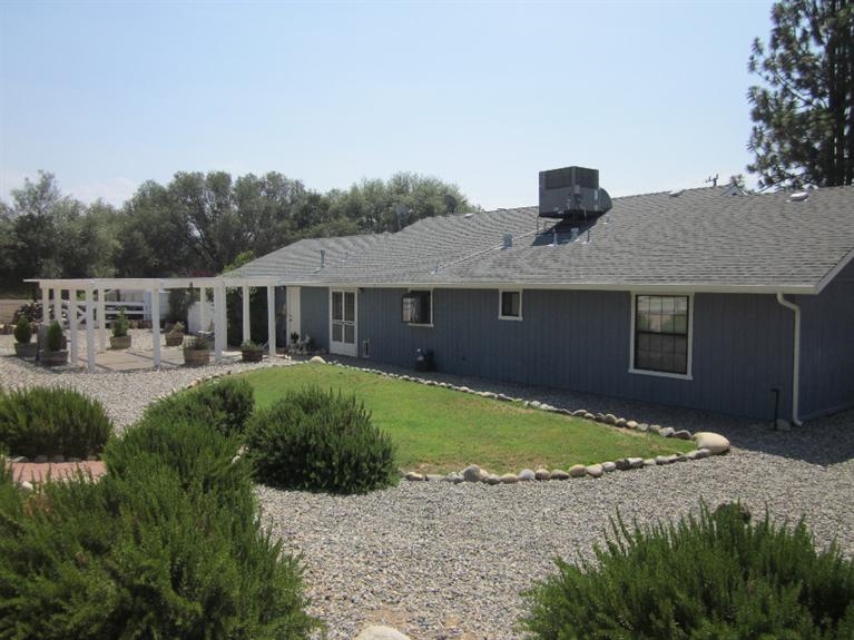 32370 Chickasaw Road Coarsegold, CA 93614 - Photo 4 of 10 Gallery Image 4