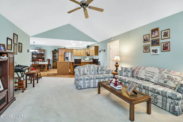 $320,000 | 33 Golf Club Crossover, Crossville, TN 38571