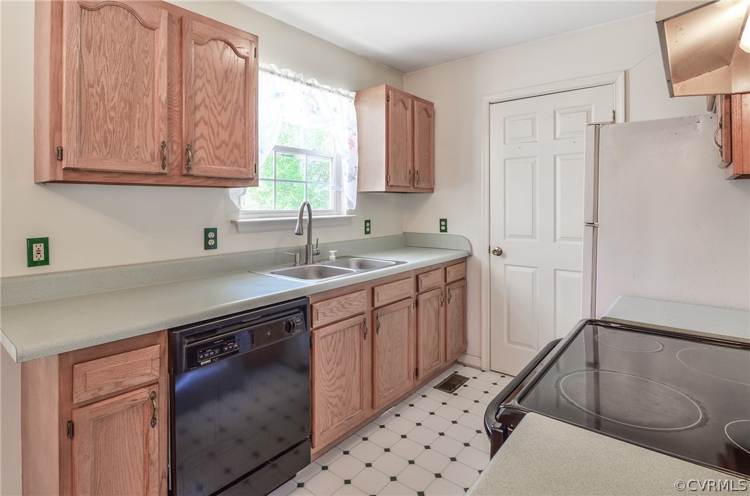 3229 Chickahominy Road Toano, VA 23168 - Photo 8 of 30 Gallery Image 8