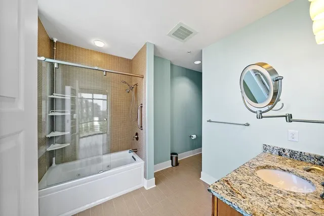 $499,000 | 222 South Caldwell Street, Unit 1509, Charlotte, NC 28202