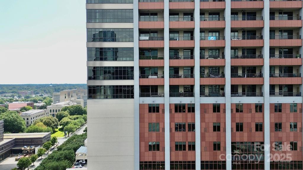 222 South Caldwell Street, Unit 1509 Charlotte, NC 28202 - Photo 23 of 27 a view of building with windows