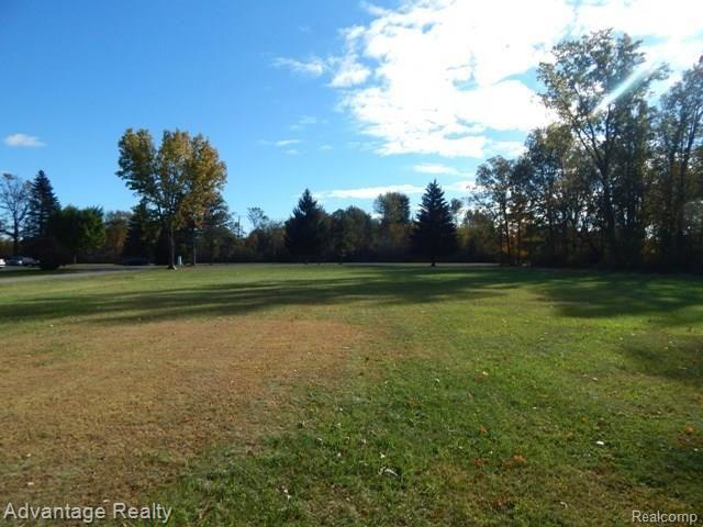 54095 Baker Road New Baltimore, MI 48047 - Photo 53 of 57 DSCN5619.JPG
