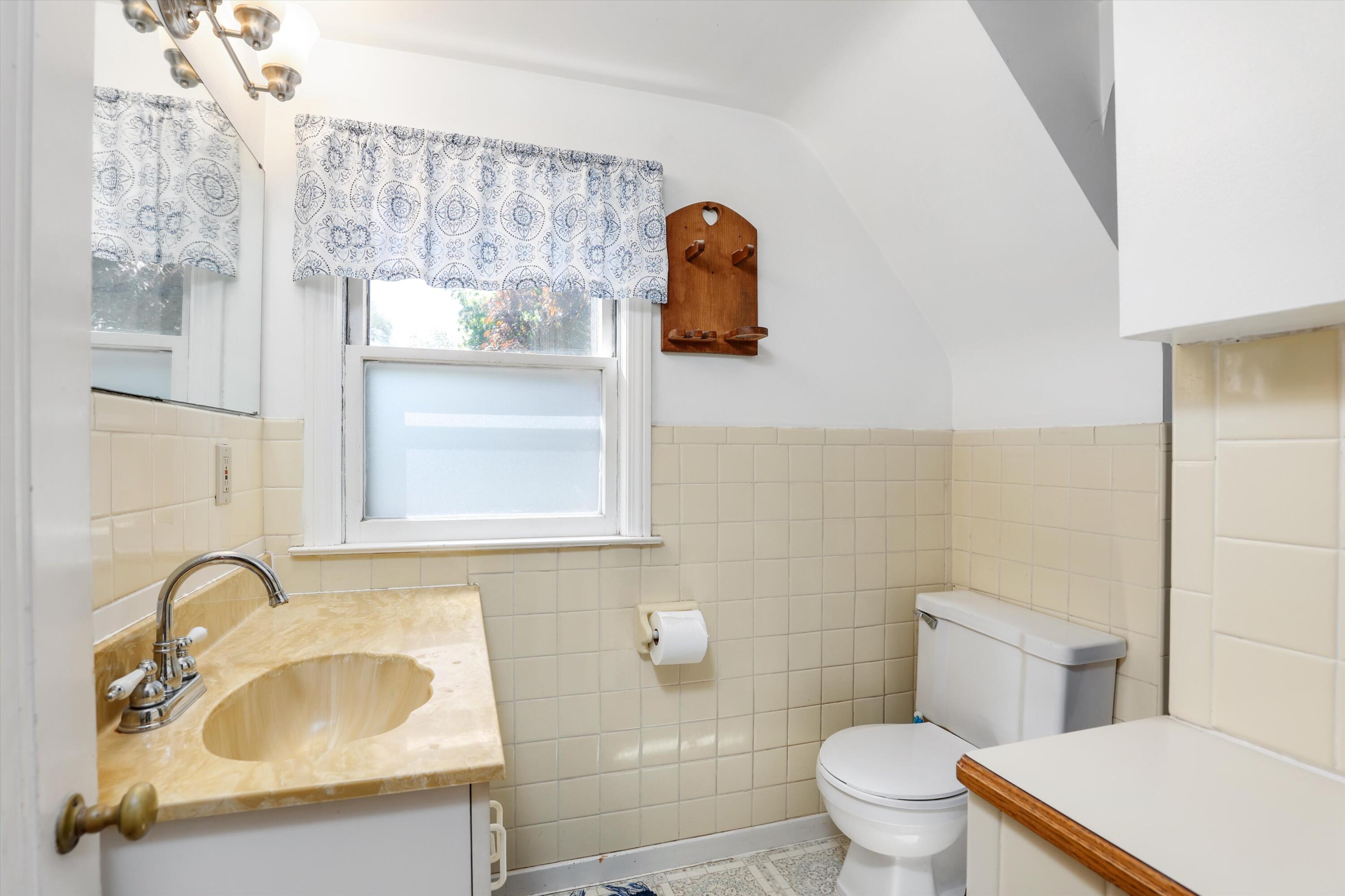 3673 West Maple Road Wixom, MI 48393 - Photo 18 of 45 28-3673 W Maple Rd Wixom 0021