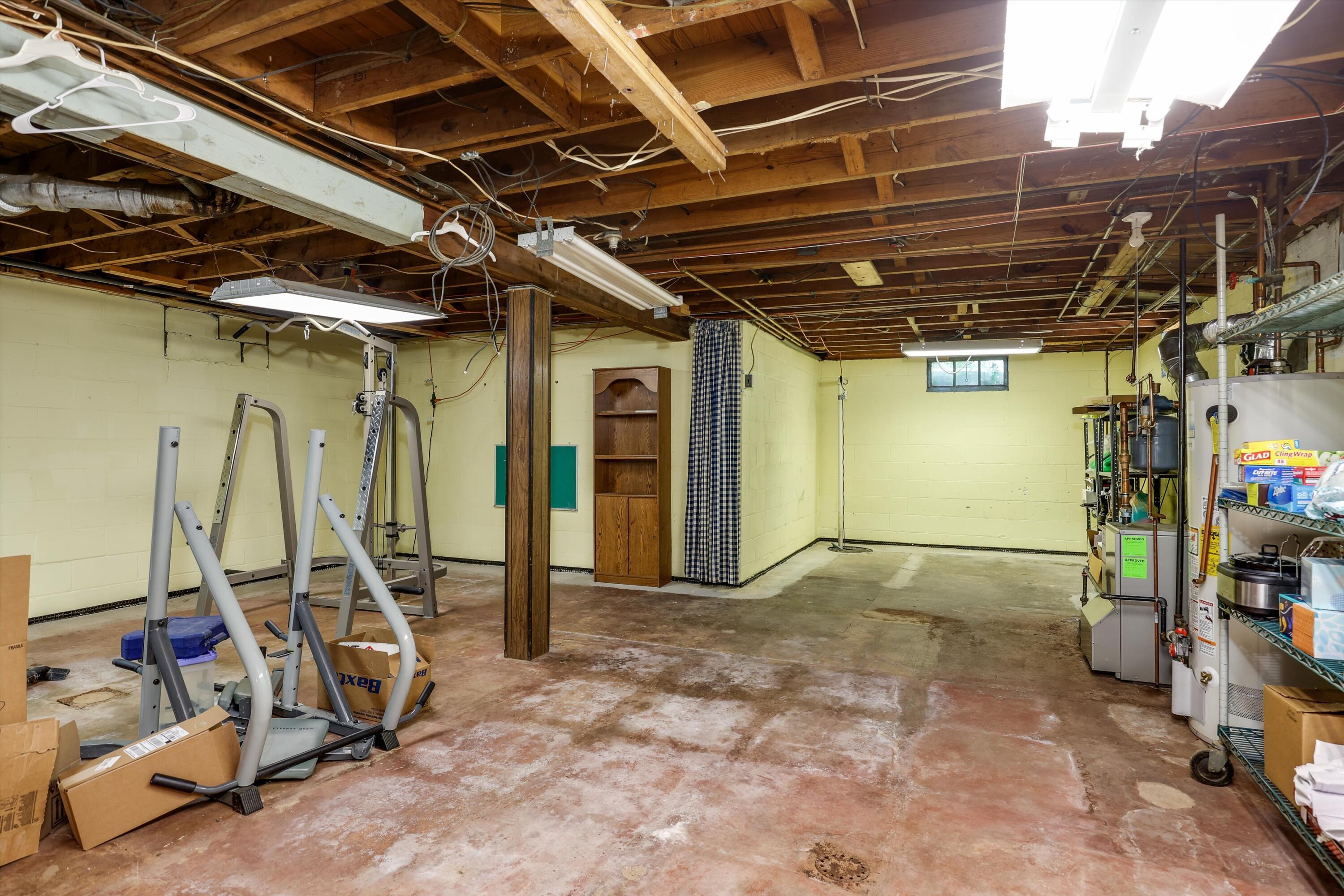 3673 West Maple Road Wixom, MI 48393 - Photo 24 of 45 35-3673 W Maple Rd Wixom 0028