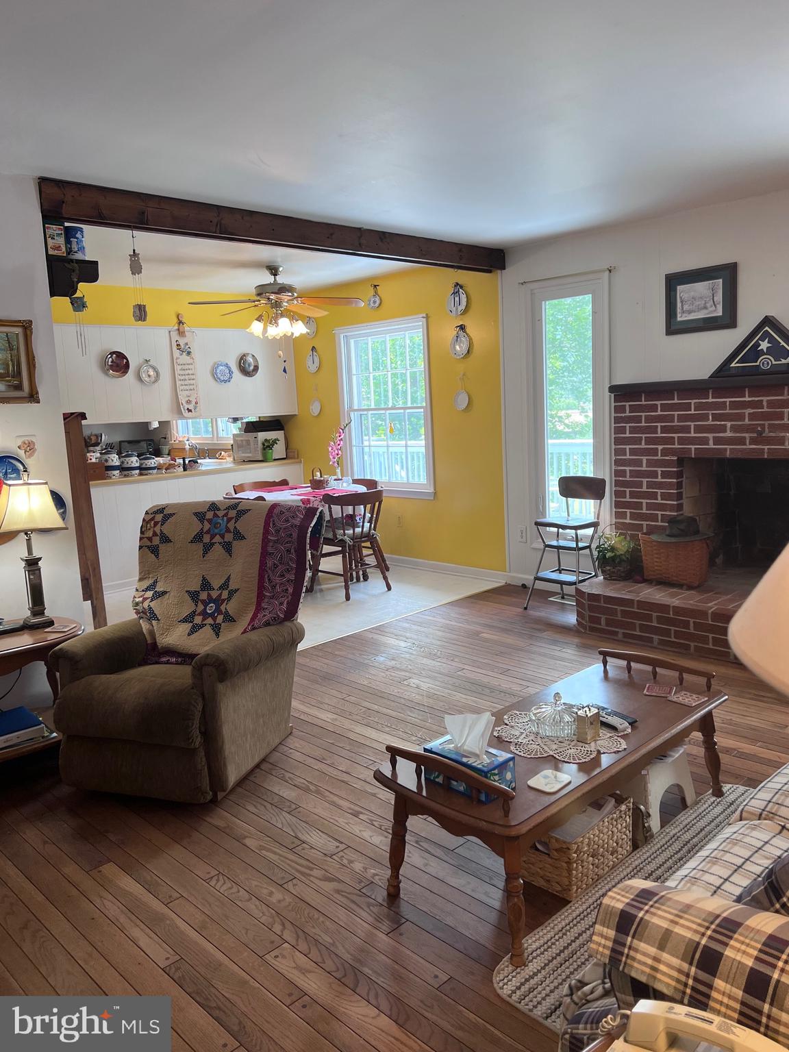 5377 Colt Drive Broad Run, VA 20137 - Photo 29 of 45 a living room with furniture and a large window