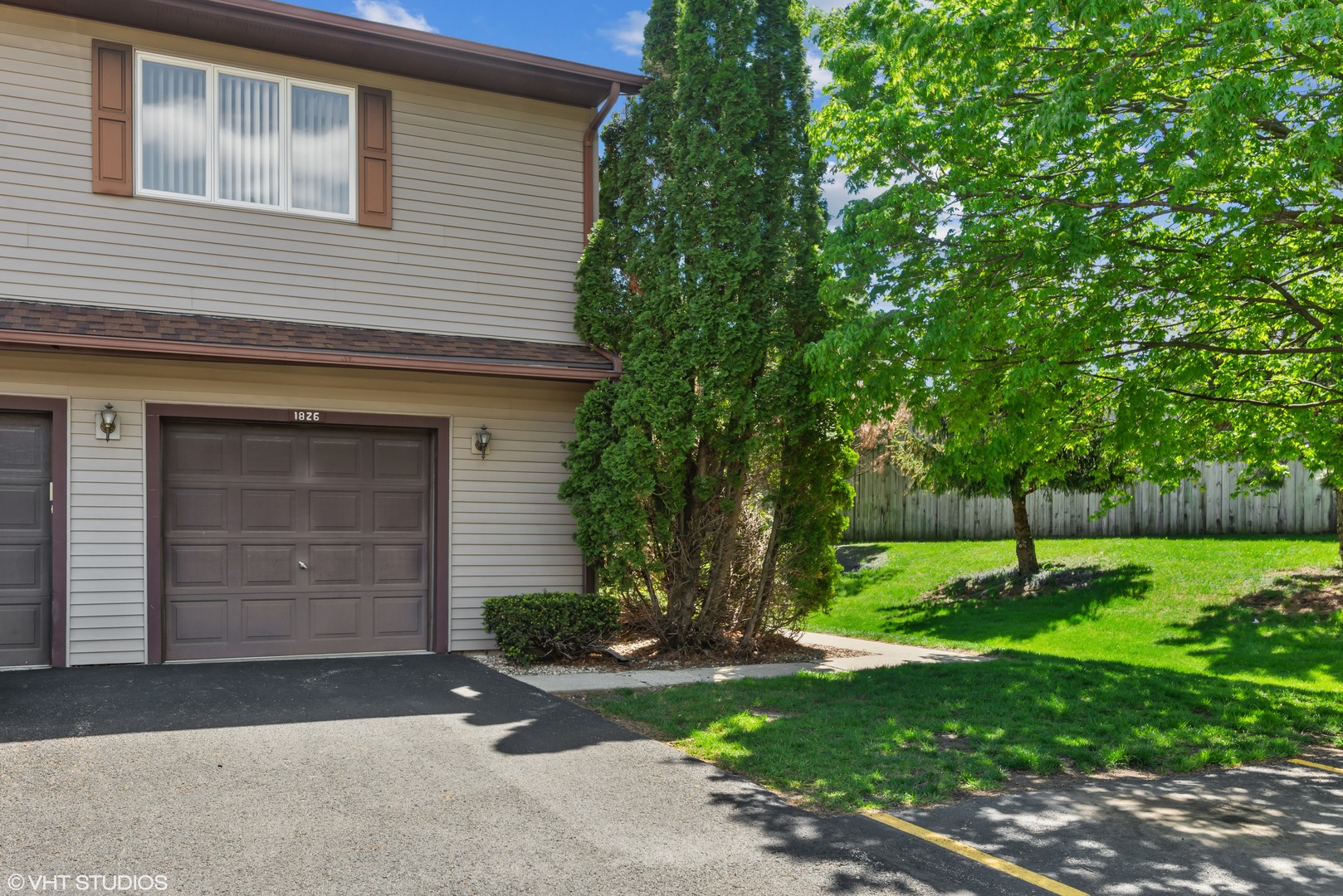 1826 Kerrybrook Court, Unit 1826 Sycamore, IL 60178 - Photo 1 of 14