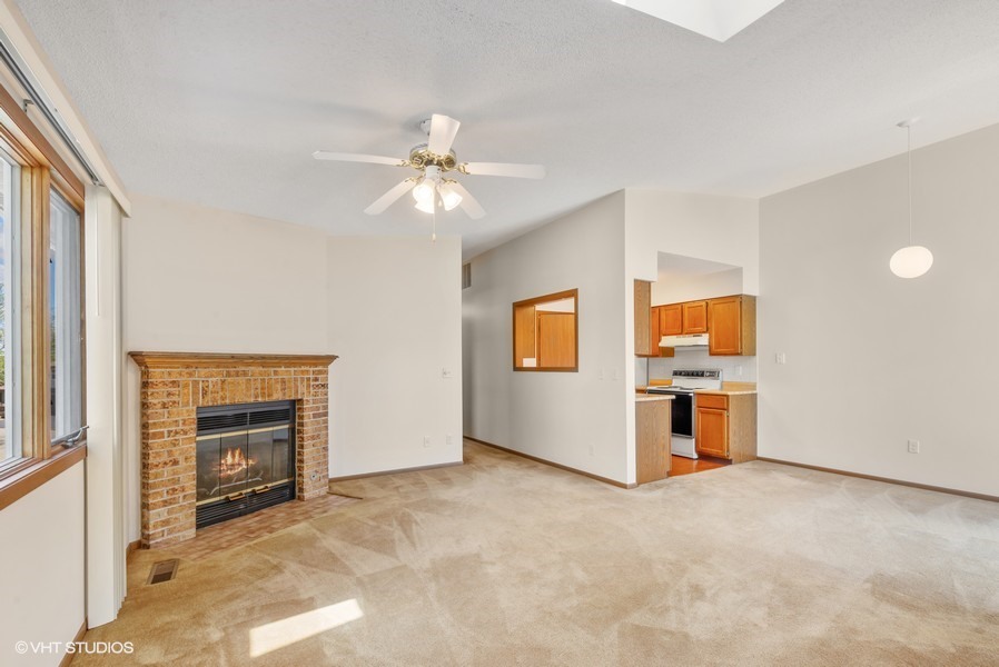 1826 Kerrybrook Court, Unit 1826 Sycamore, IL 60178 - Photo 4 of 14