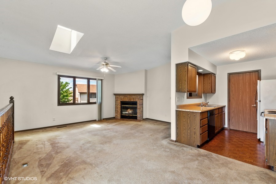 1826 Kerrybrook Court, Unit 1826 Sycamore, IL 60178 - Photo 5 of 14