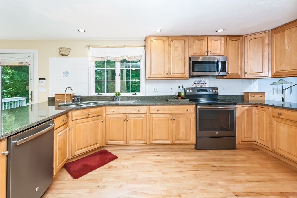 70 Woobly Road Bolton, MA 01740 - Photo 5 of 28 Gallery Image 5