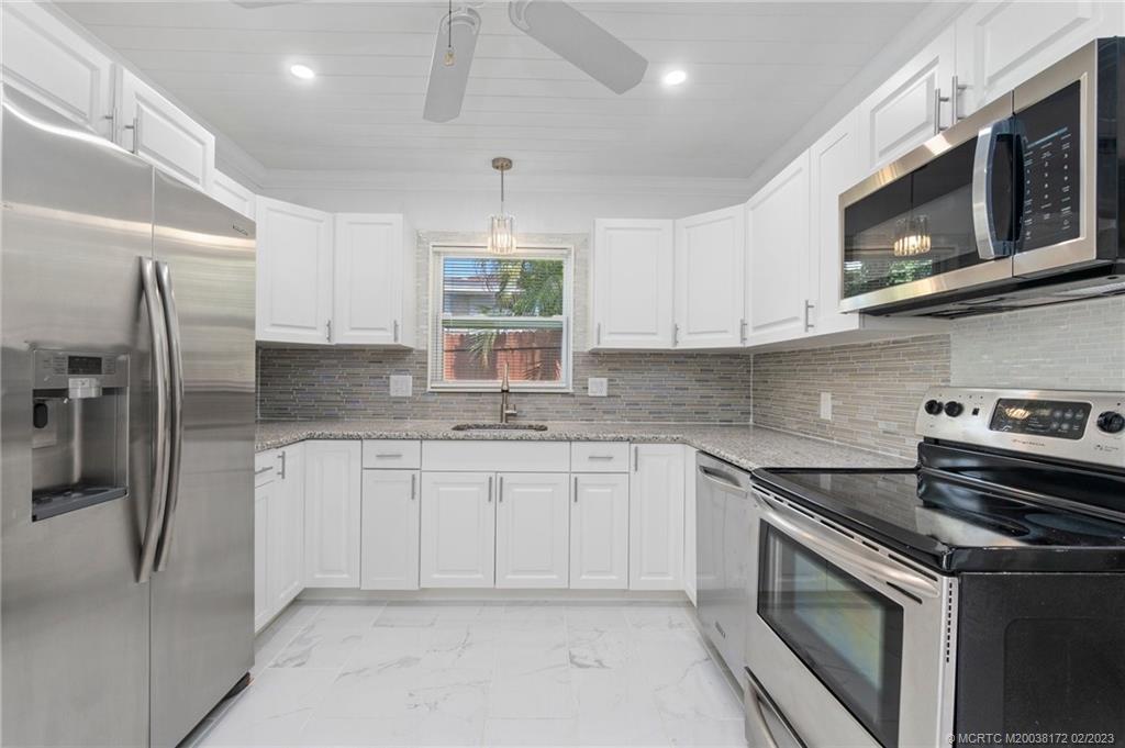 1028 Northwest Fork Road Stuart, FL 34994 - Photo 11 of 45 Gallery Image 11