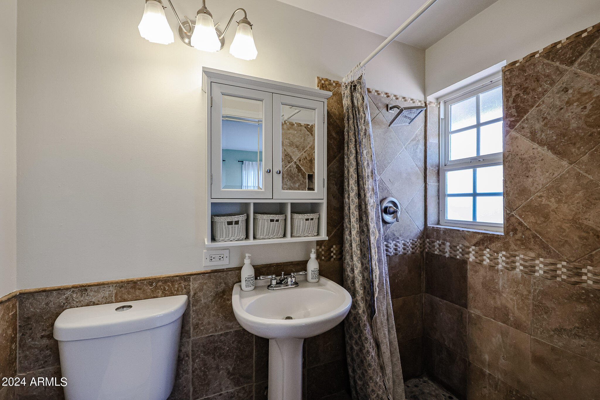 4634 East Almeria Road Phoenix, AZ 85008 - Photo 26 of 43 Master EnSuite