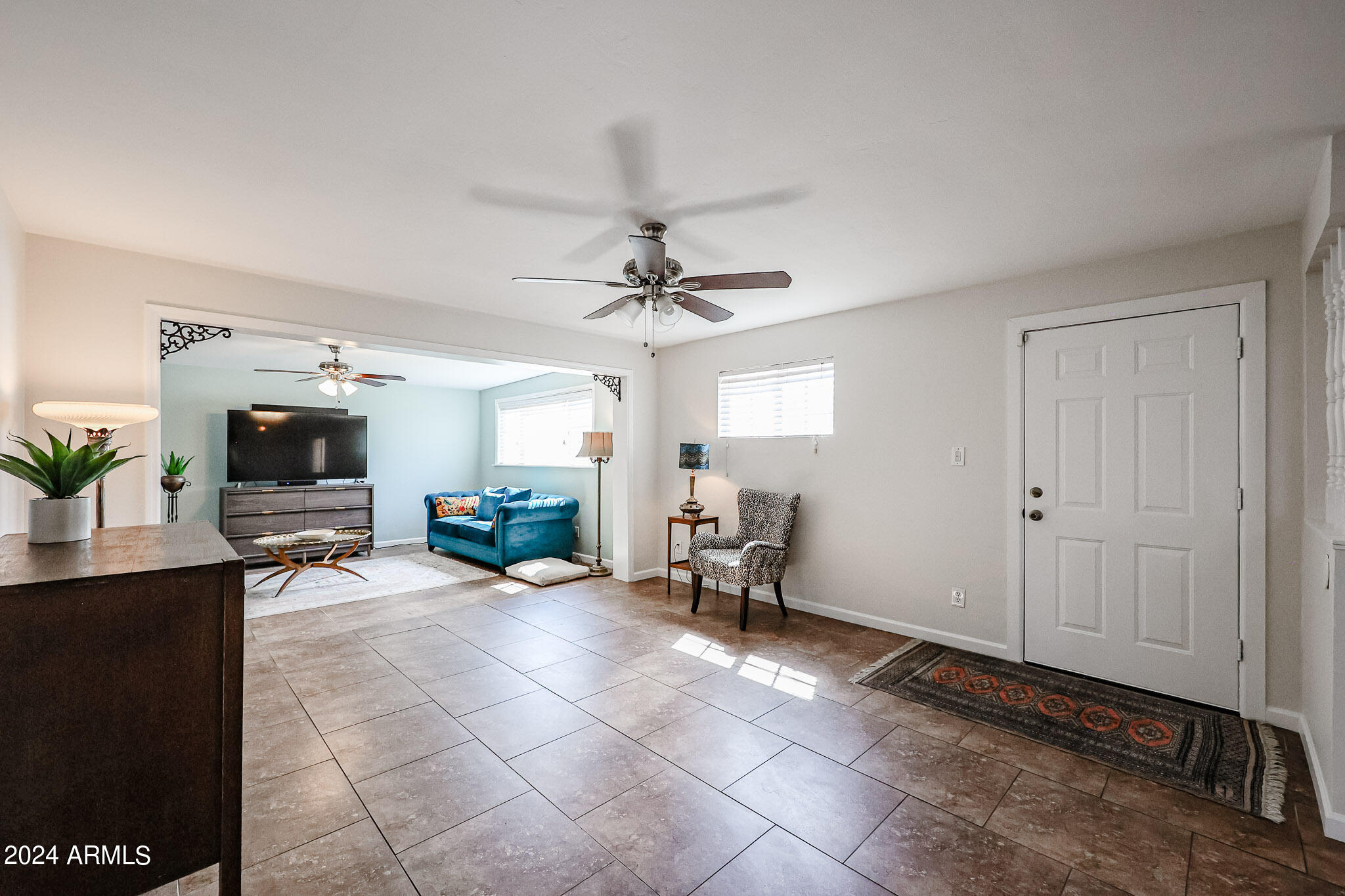 4634 East Almeria Road Phoenix, AZ 85008 - Photo 3 of 43 Alt View of Living Spaces