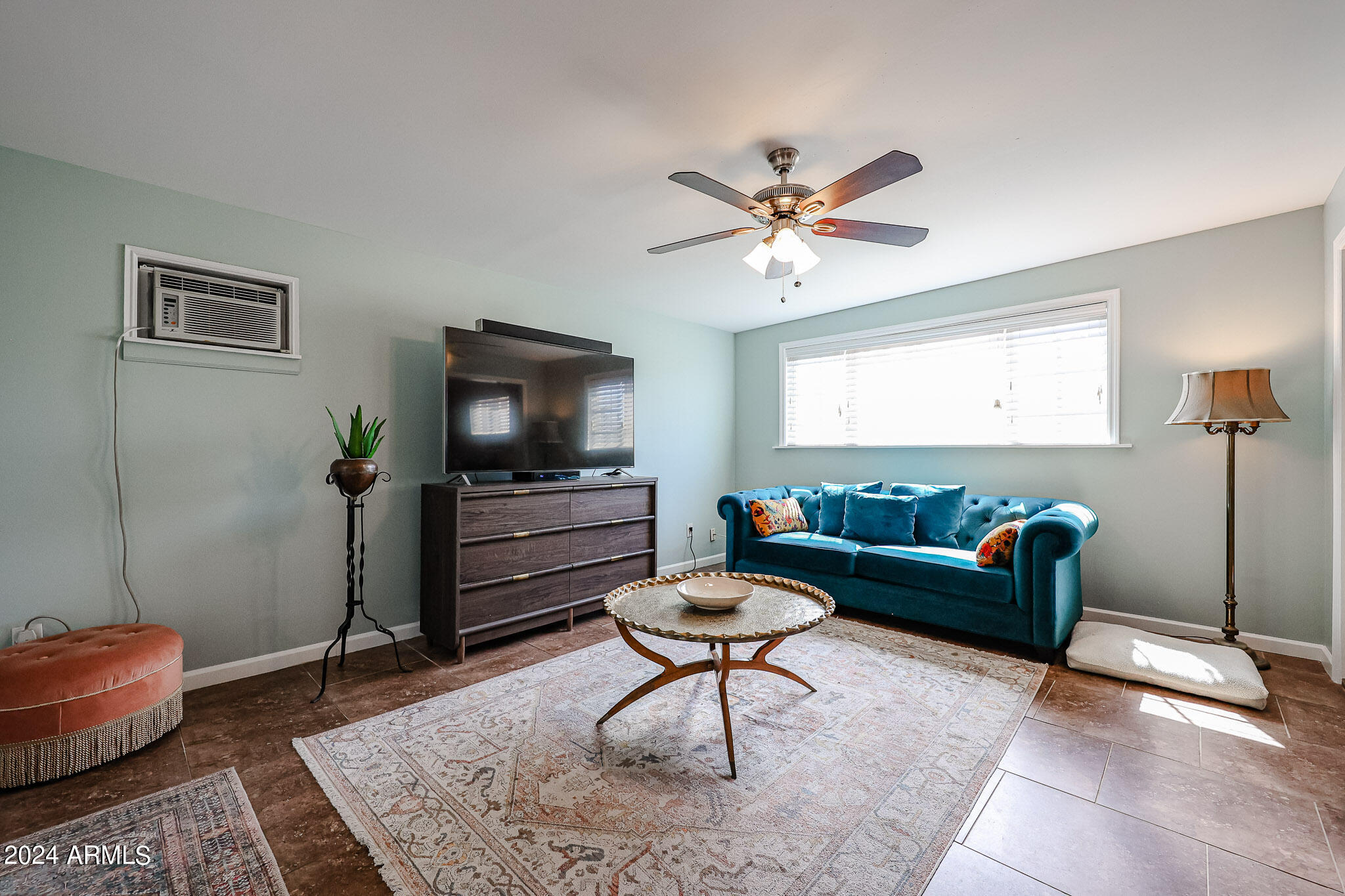 4634 East Almeria Road Phoenix, AZ 85008 - Photo 4 of 43 TV Room