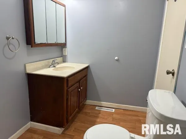 $110,000 | 1621 North Park Avenue, Herrin, IL 62948