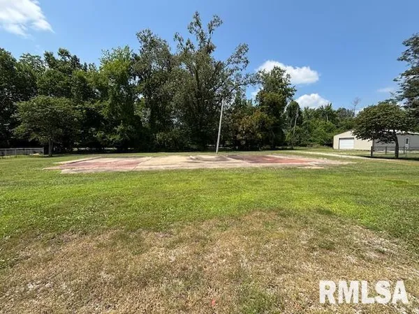 $110,000 | 1621 North Park Avenue, Herrin, IL 62948