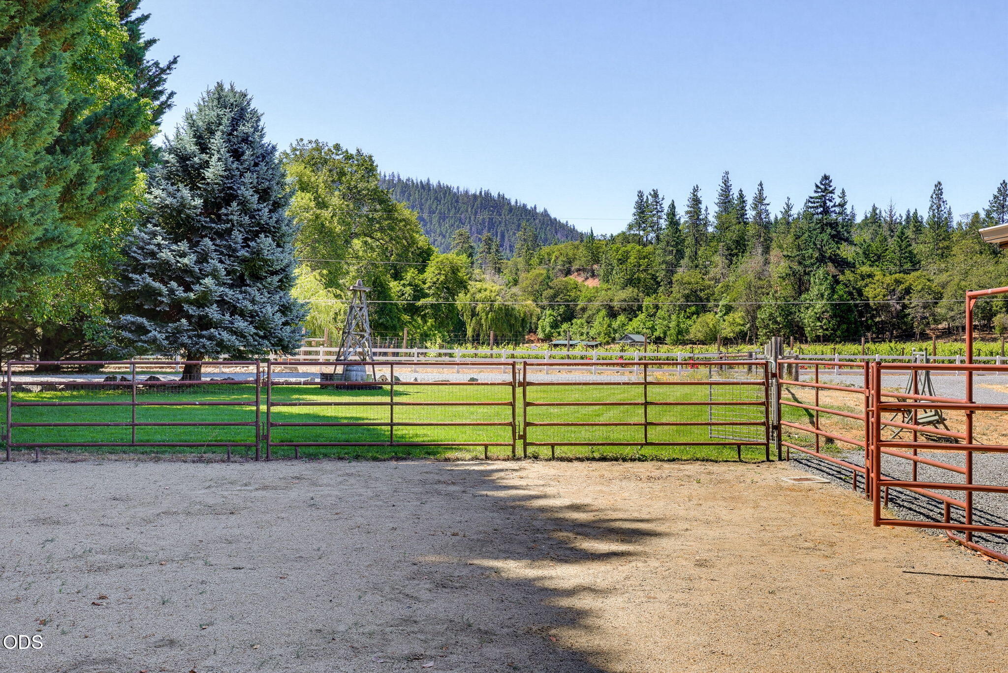 7935 Upper Applegate Road Jacksonville, OR 97530 - Photo 81 of 103